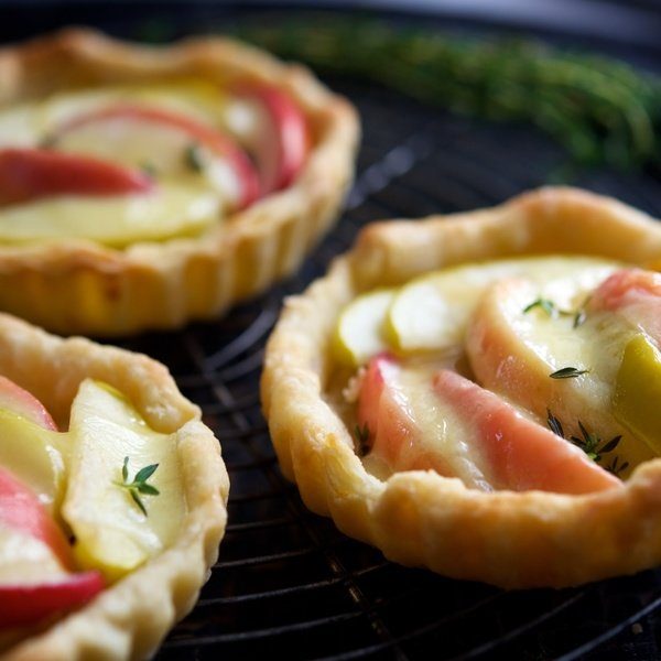 Mini Apple Tarts with Cabot Cracker Cuts