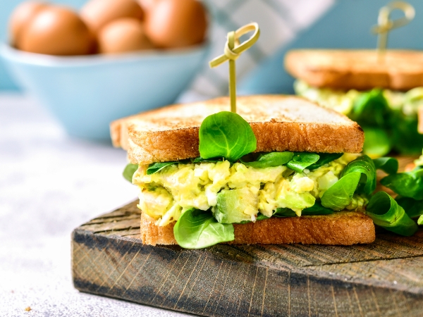 avocado and egg salad
