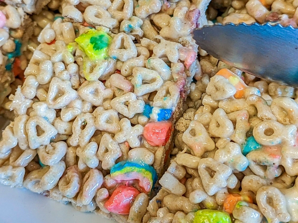 Lucky Charms Cereal Bars